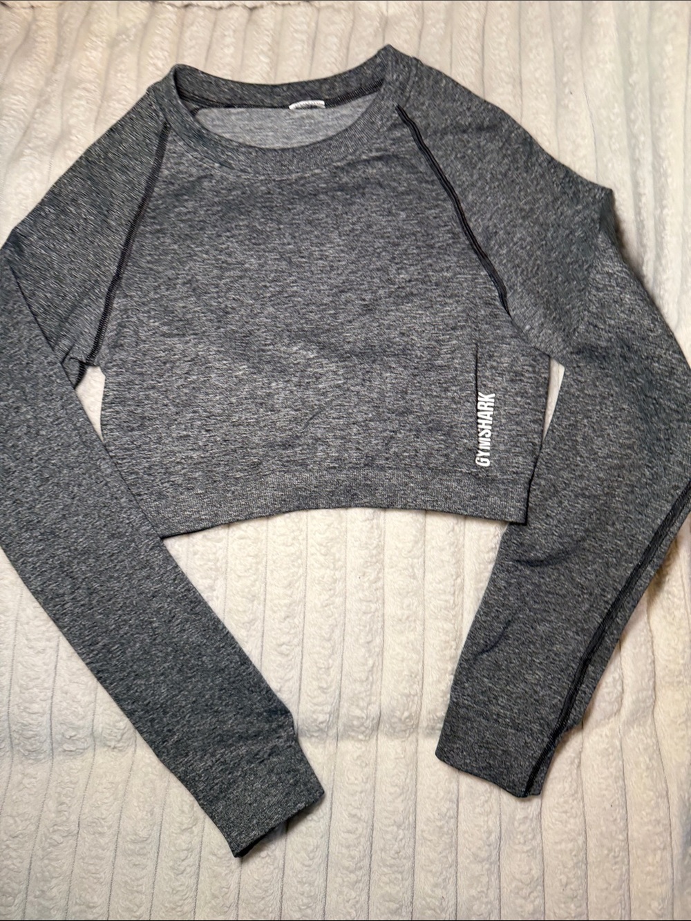 Gymshark Dark Gray Cropped Long-Sleeve Athletic Top